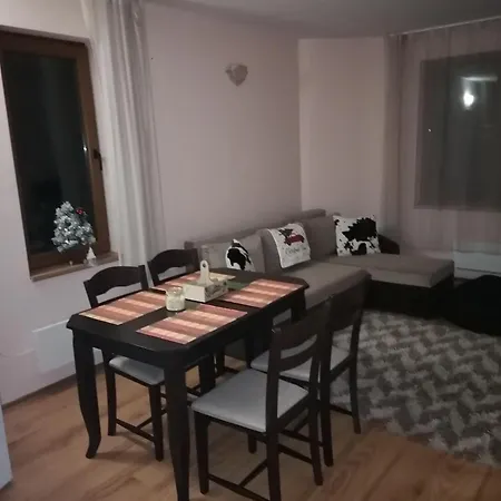 Evrika 4 * פמפורובו